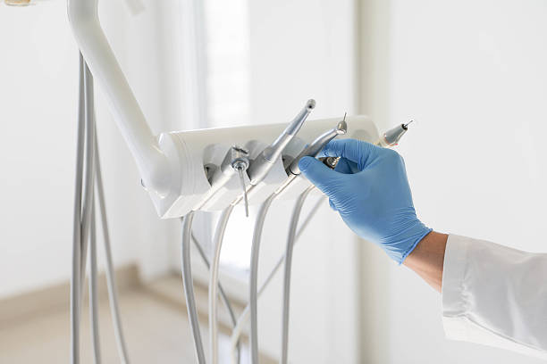 24/7 Emergency Tooth Extraction experts in Real County County, TX